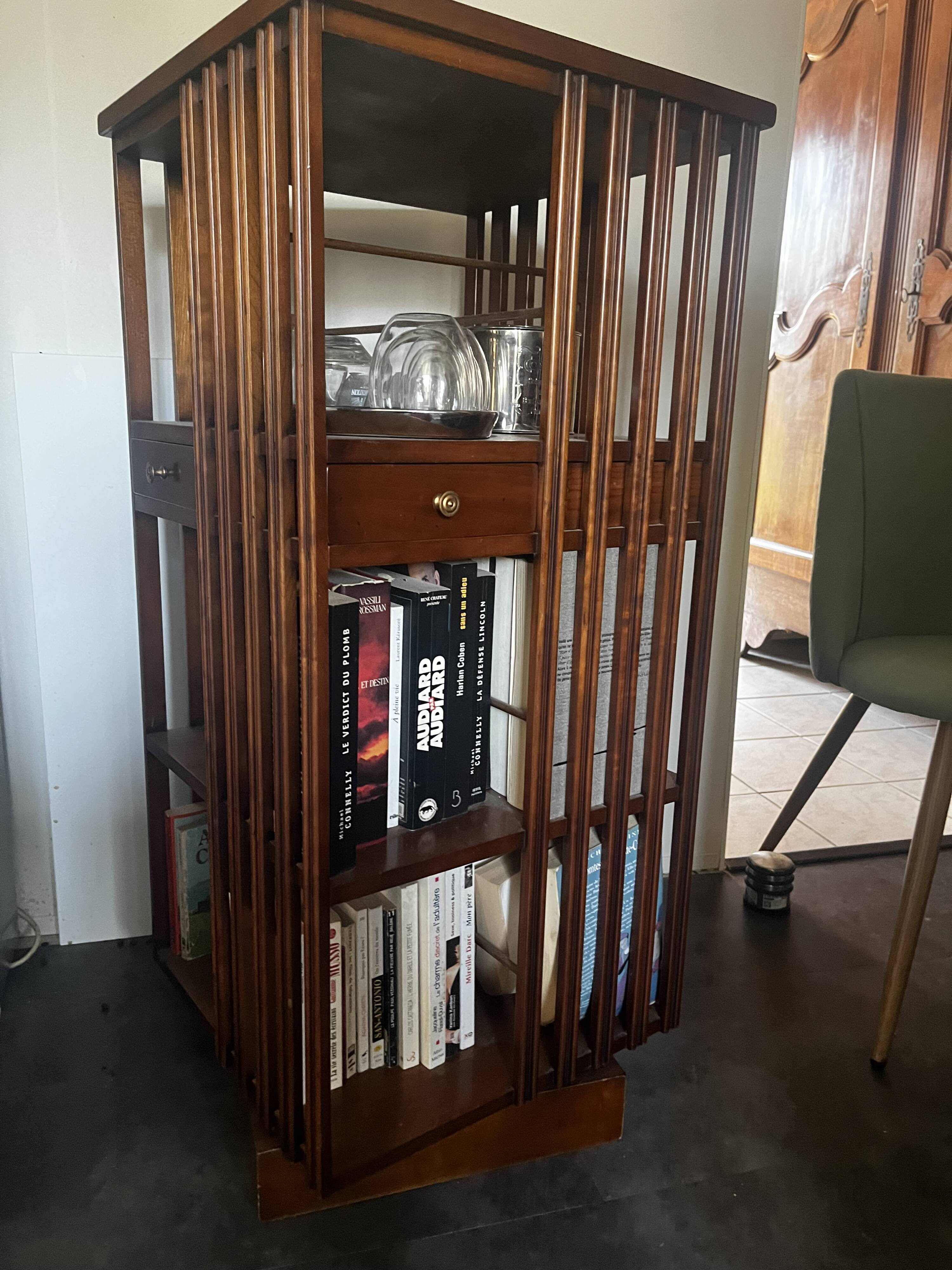 Rotating library