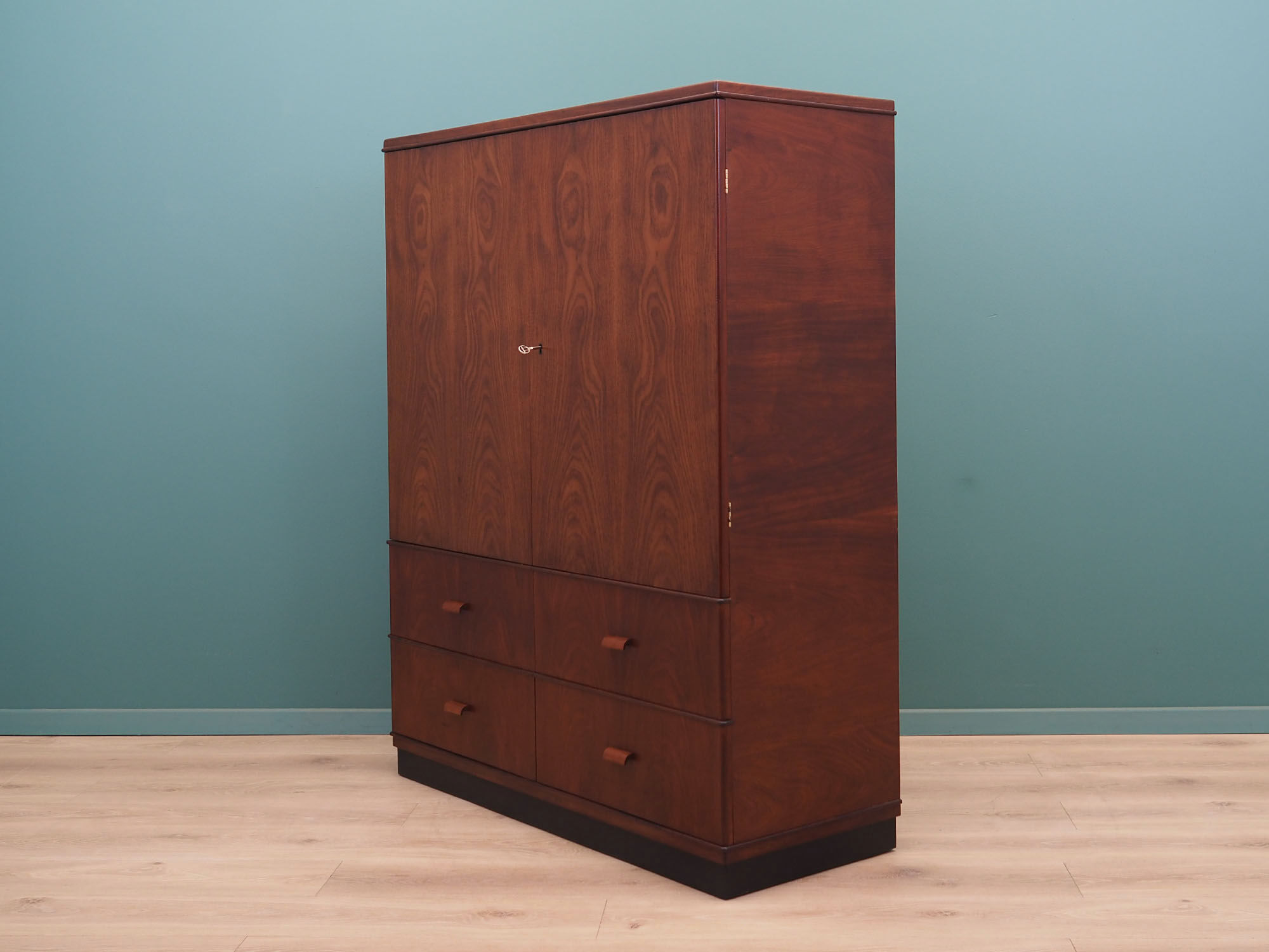 Mahogany wardrobe, Danish design, 1970s, production: Denmark