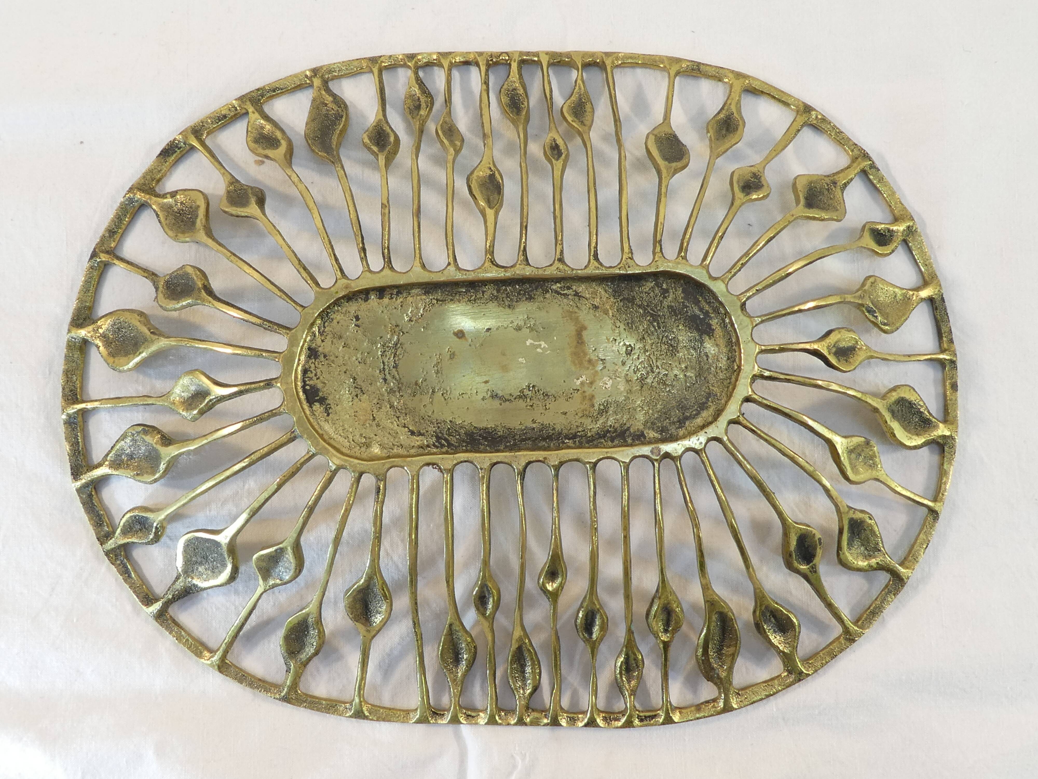 Vintage bronze fruit basket design austrian year 50