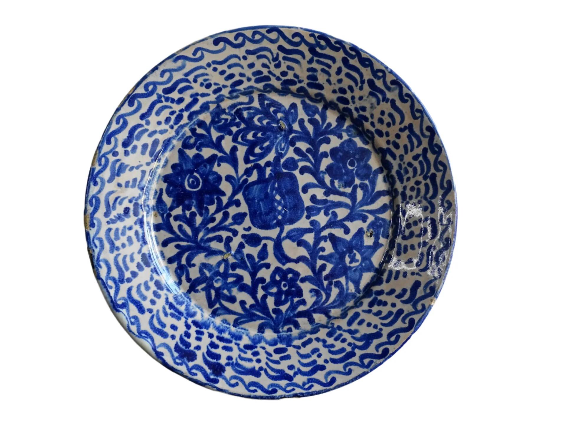 Assiette Fajalauza espagnole ancienne avec grenade peinte à la main en bleu