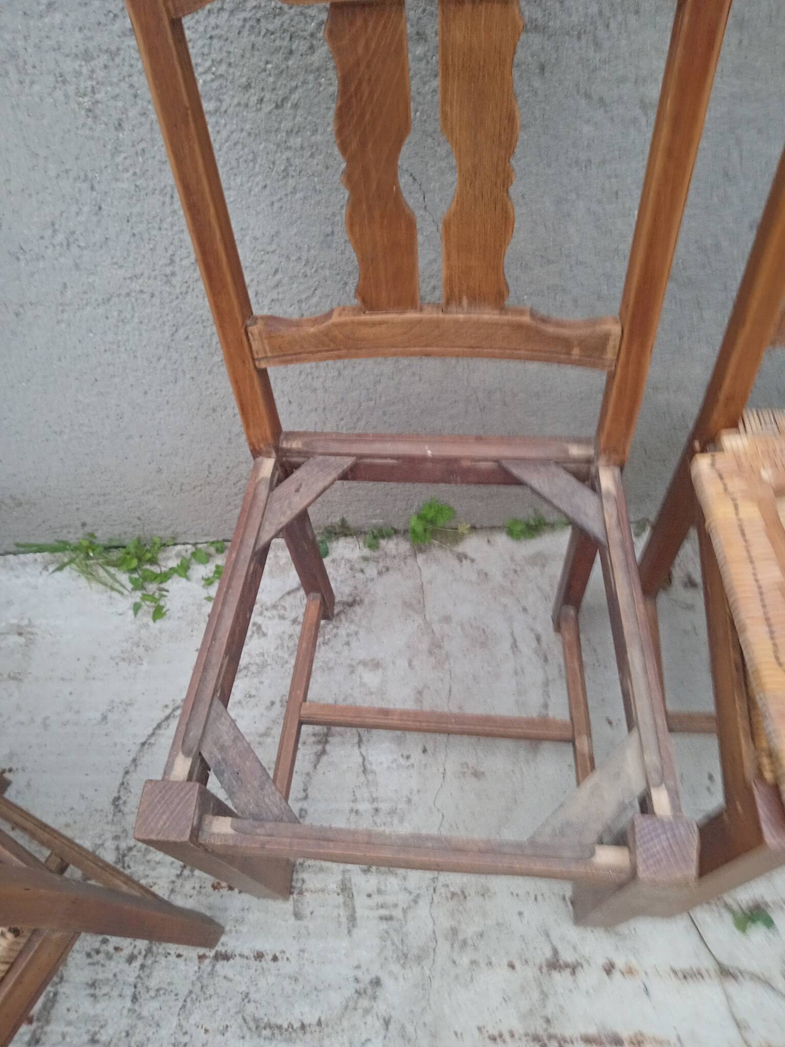 4 oak chairs