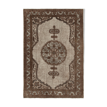 Hand-knotted carved anatolian 1980s 214 cm x 318 cm brown rug