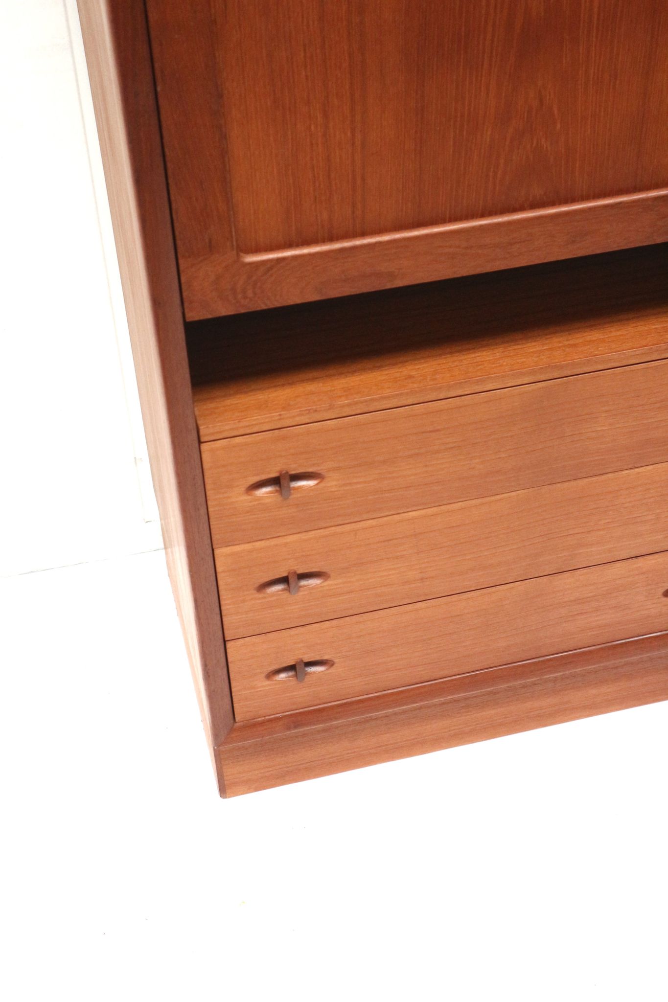 Vintage secretary desk designed by Henry W. Klein for Bramin made in the 1960s
