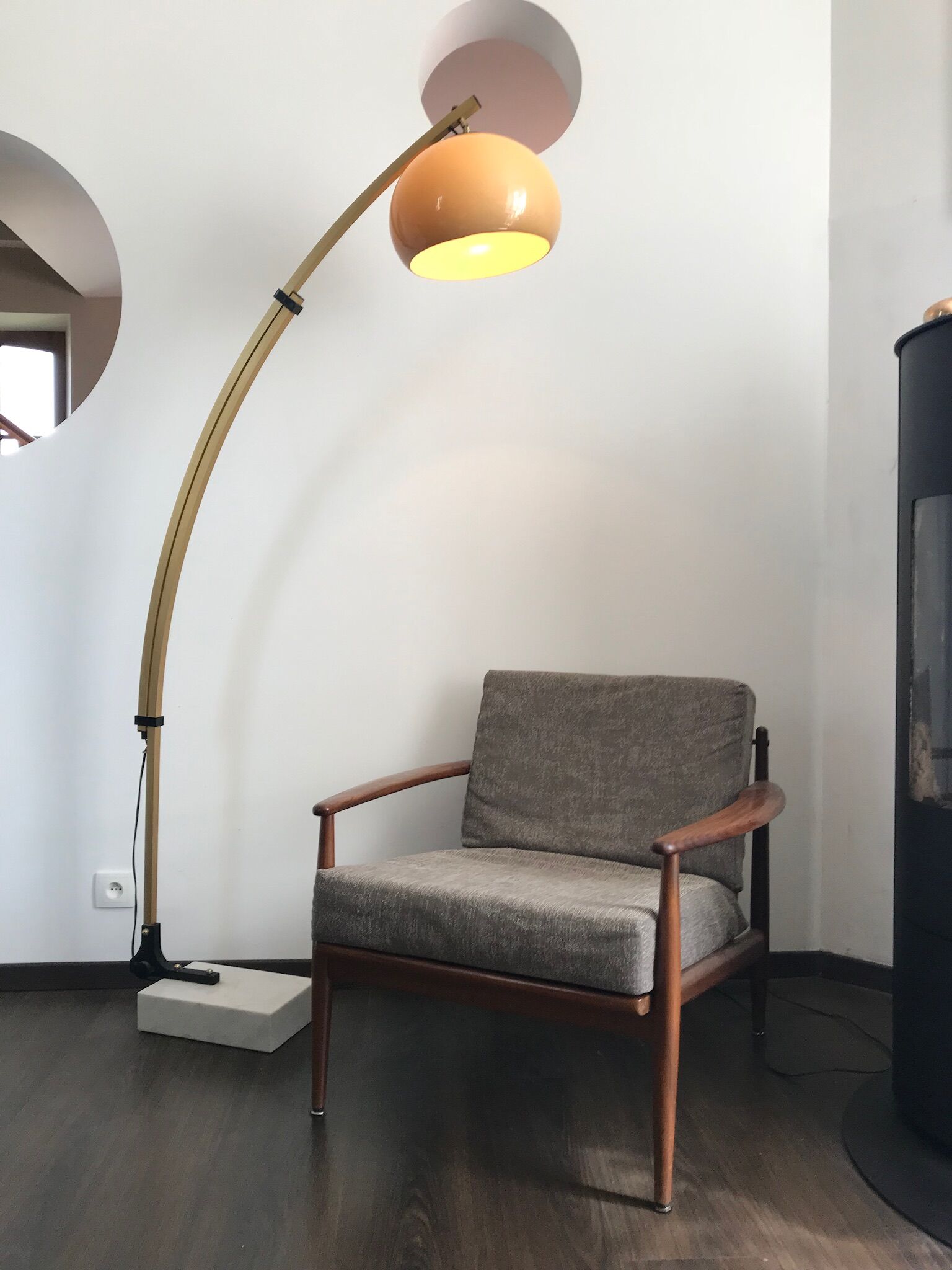 Arc floor lamp gilded stretch 70s