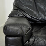 Black leather sofa, Cinna 80