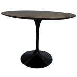 Black Knoll tulip table