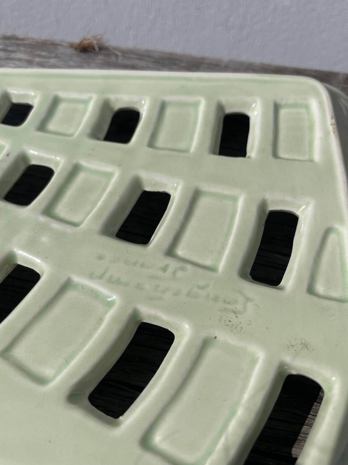 Sarreguemines ceramic braided dish