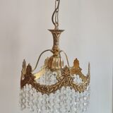 Suspension with tassels