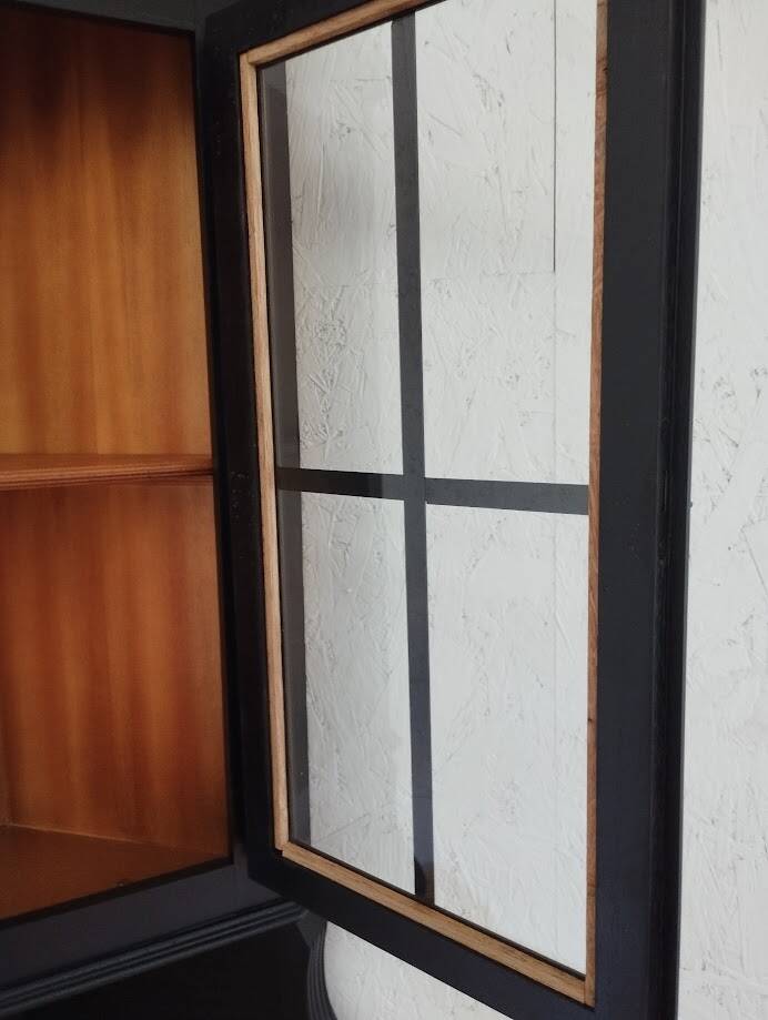Corner cabinet, sideboard