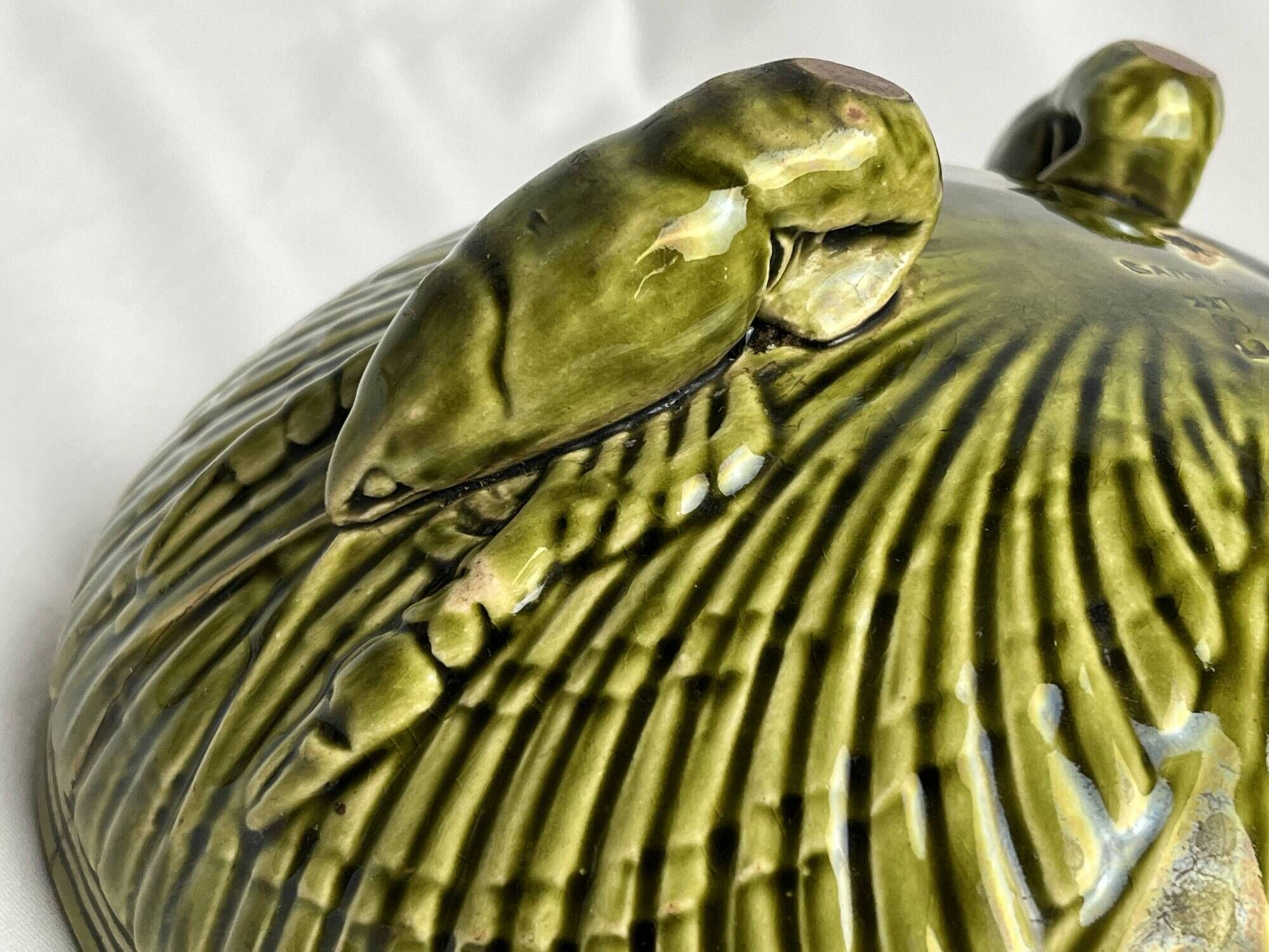 Art Nouveau, barbotine bowl Sarreguemines crayfish late 19th century