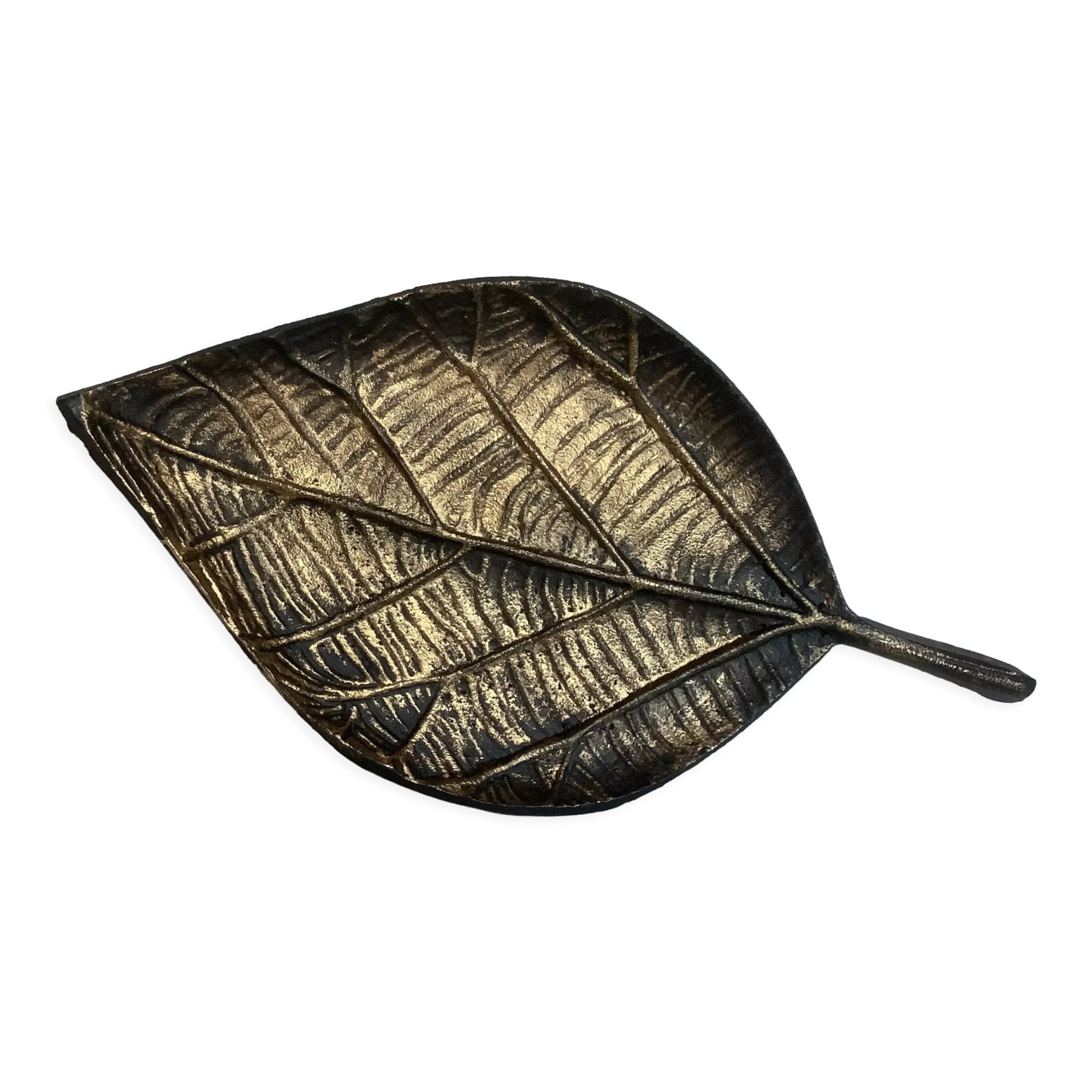 Black and gold leaf empty pocket