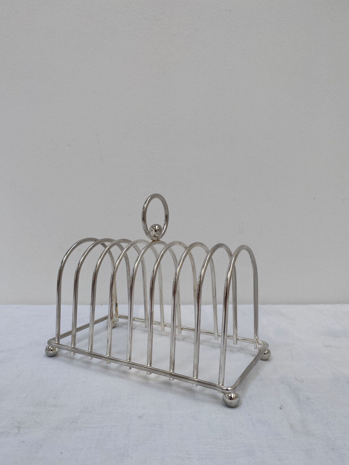 Silver metal toast holder