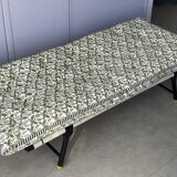 Daybed - Lit banquette style futon