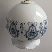 Suspension, boule de bain en opaline