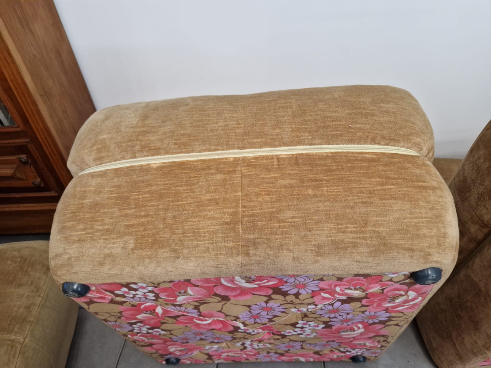 Sofa and convertible heaters 1970