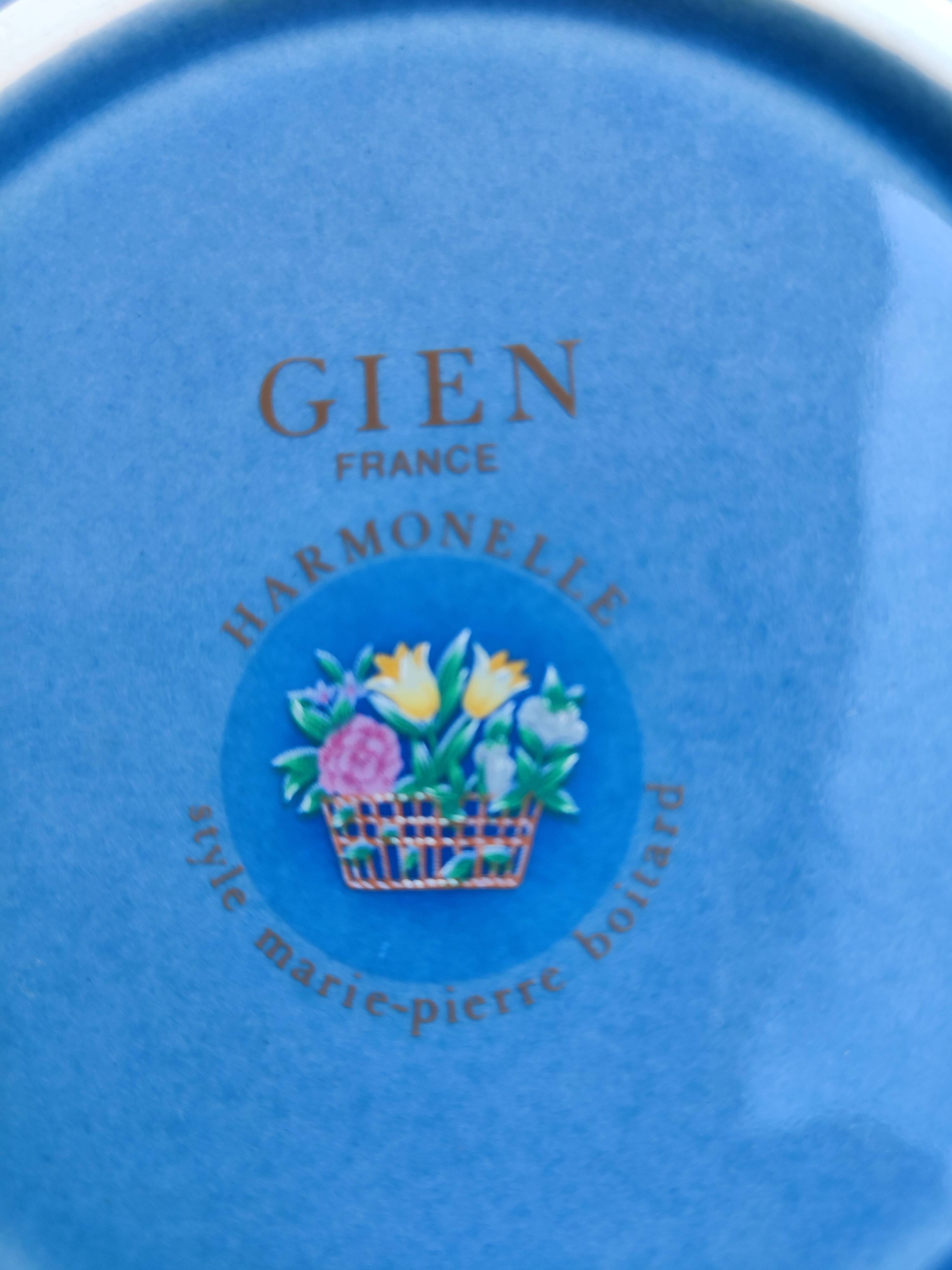 Giens plate Armonelle series