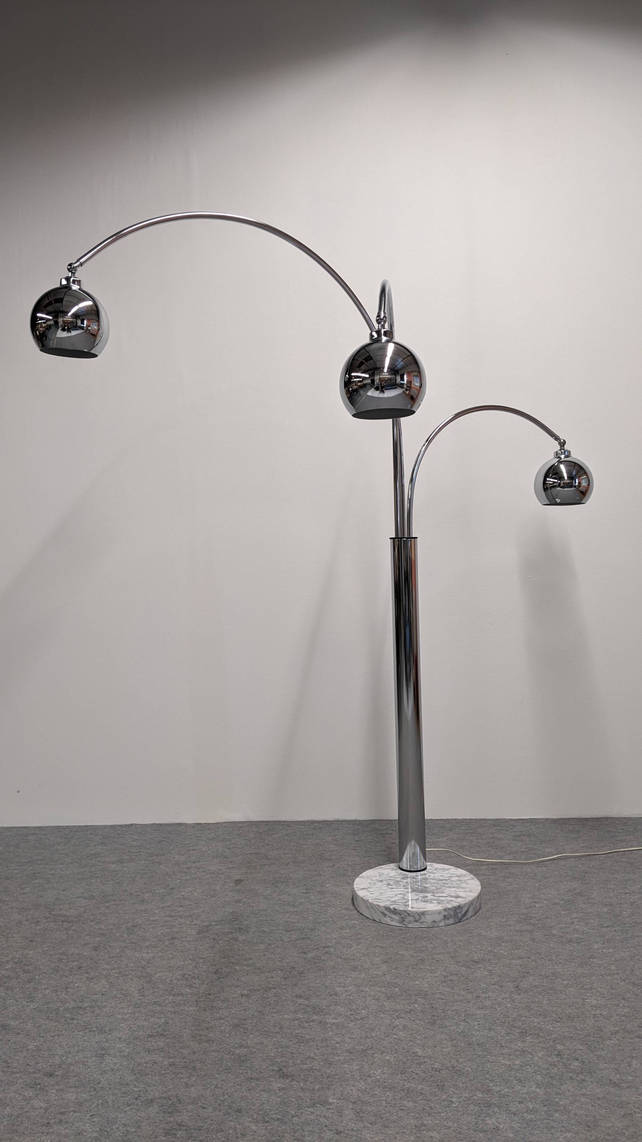 Lampadaire Muguet Eye ball Space age de Goffredo Reggiani, Italie vers 1970