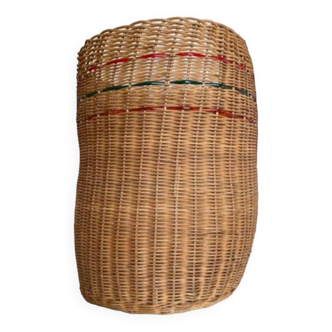 High basket with woven straws