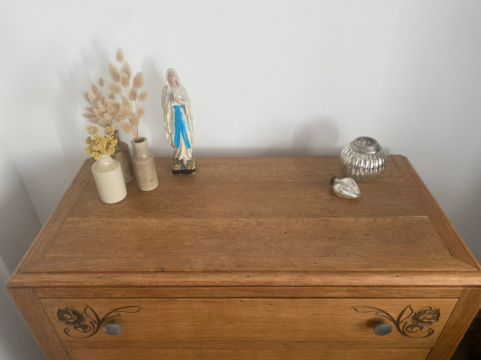 Art Deco chest of drawers