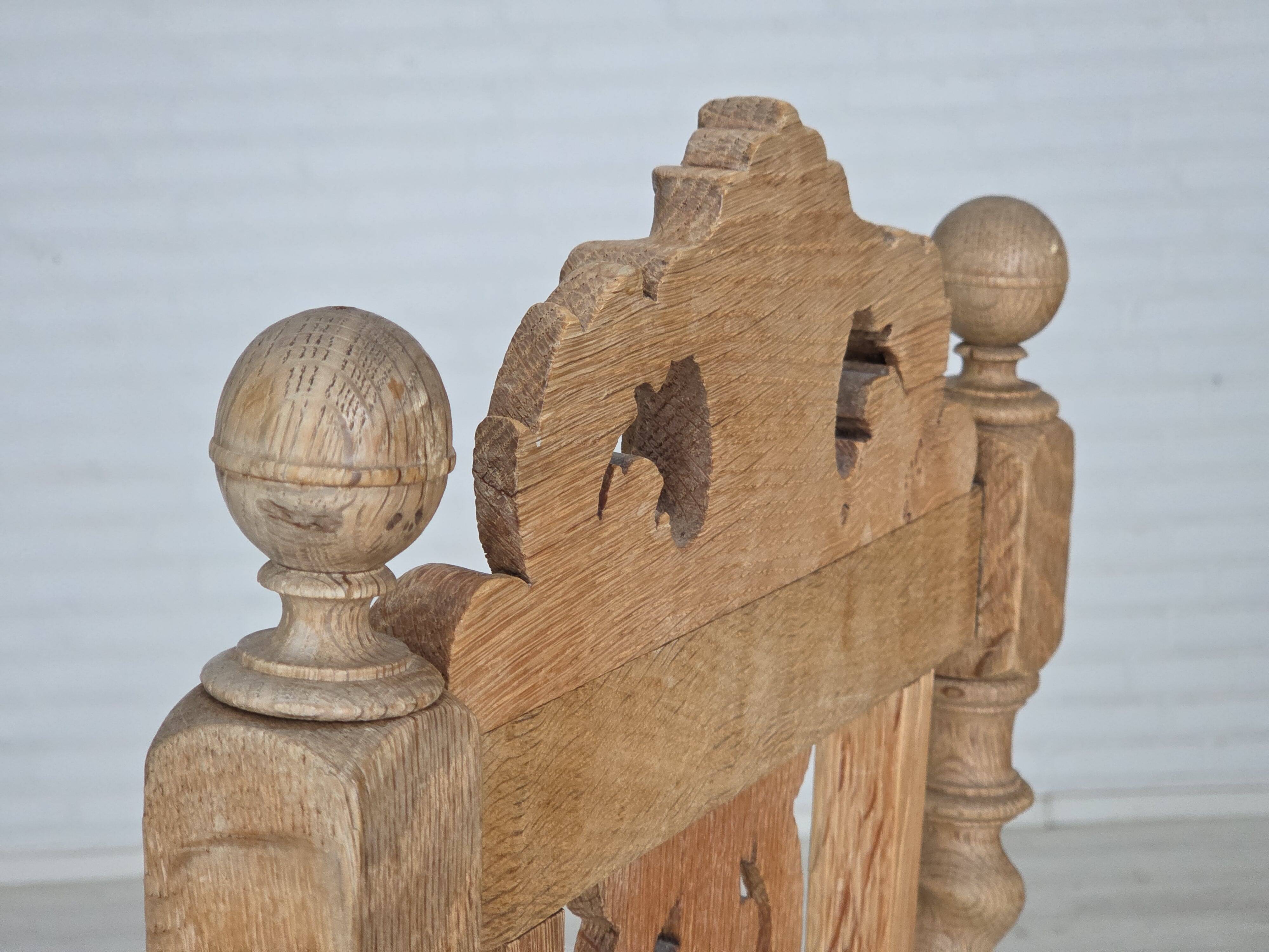 1930s, set of 4 Danish dining chairs, carved oak wood, furniture leather.