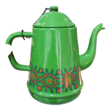 Green enamelled coffee maker