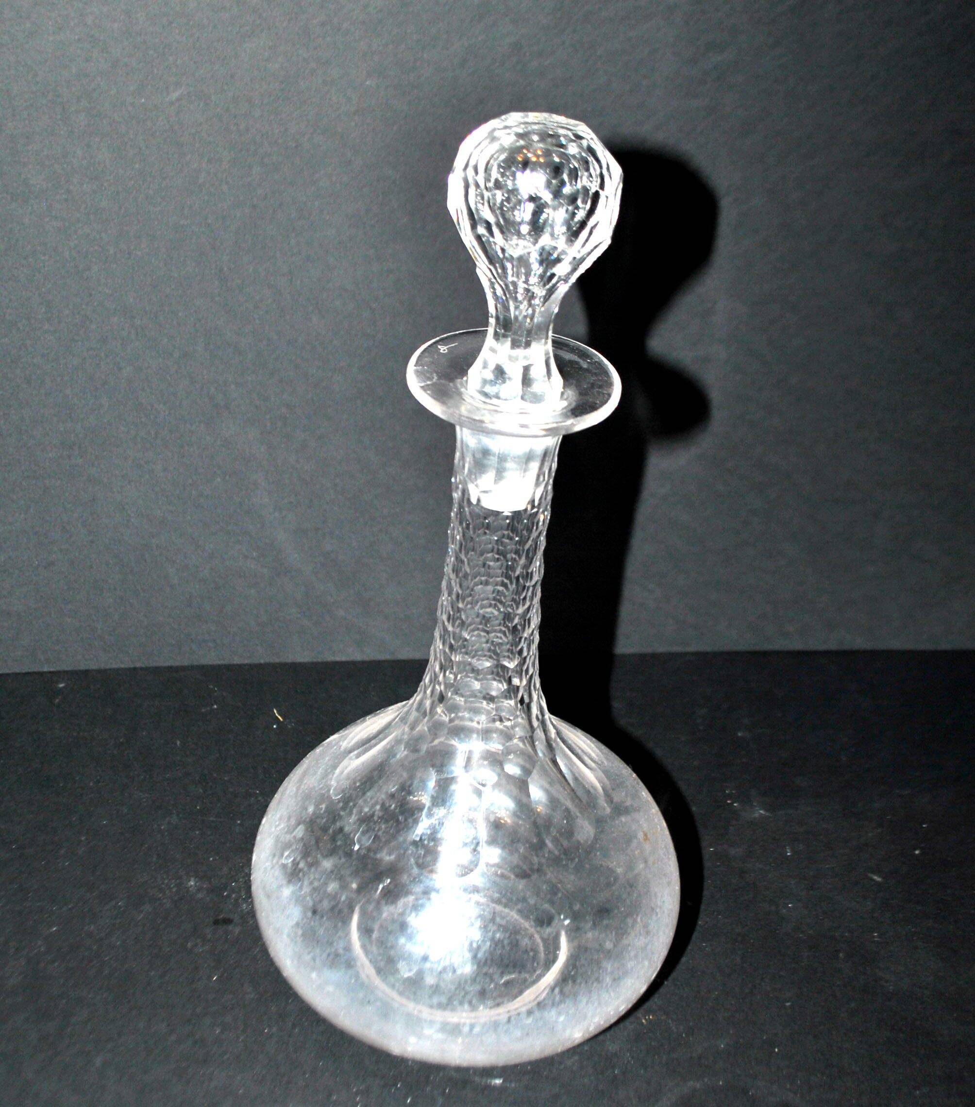 Baccarat tortoiseshell cut crystal carafe H29cm