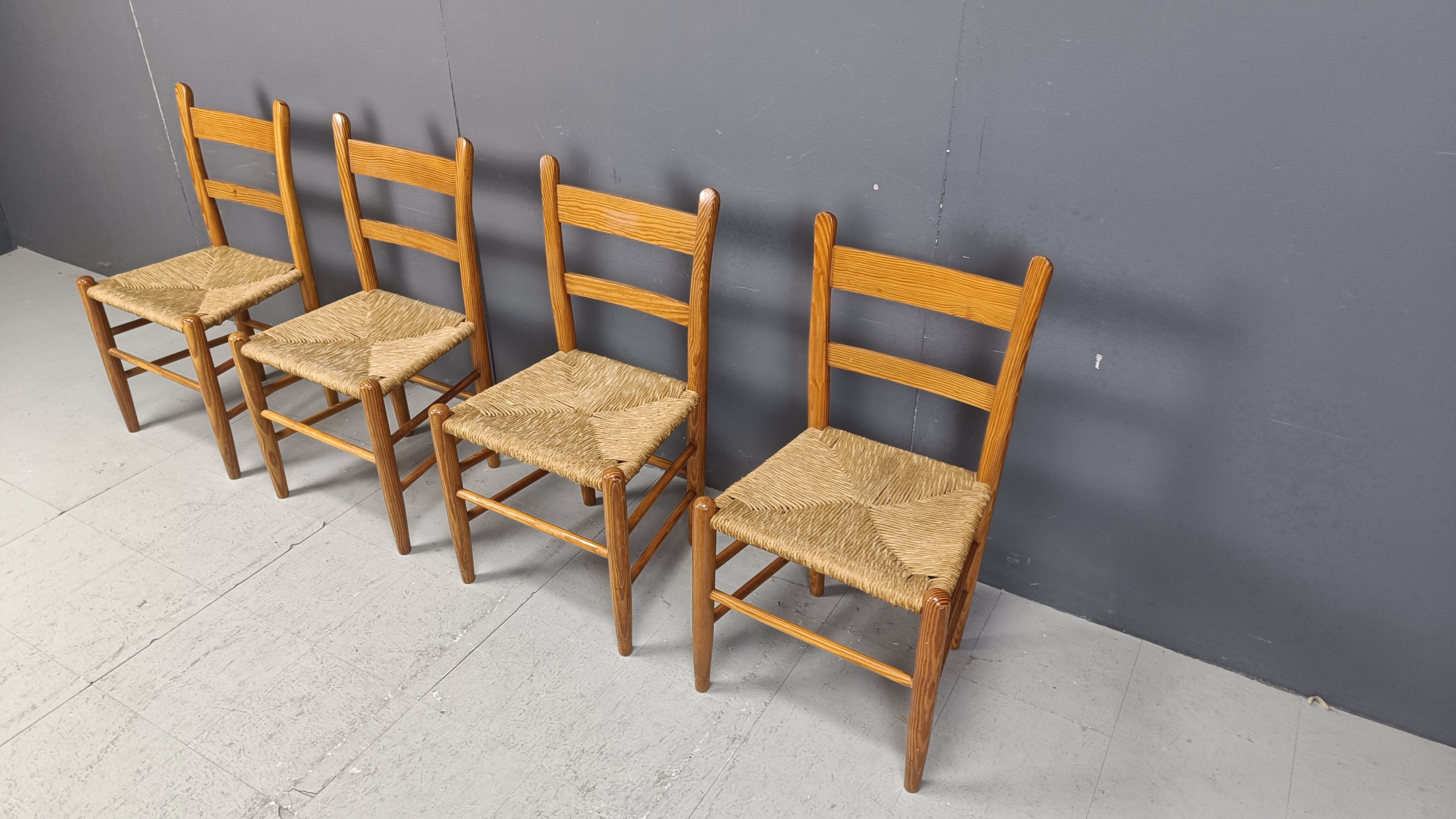 Mid-century oak and wicker dining chairs, set of 4 - 1970s