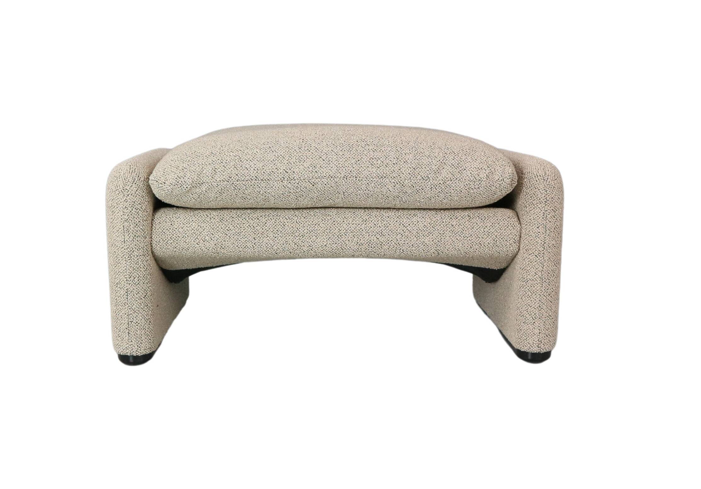 Vico Magistretti "Maralunga" footstool re-upholstered For Cassina