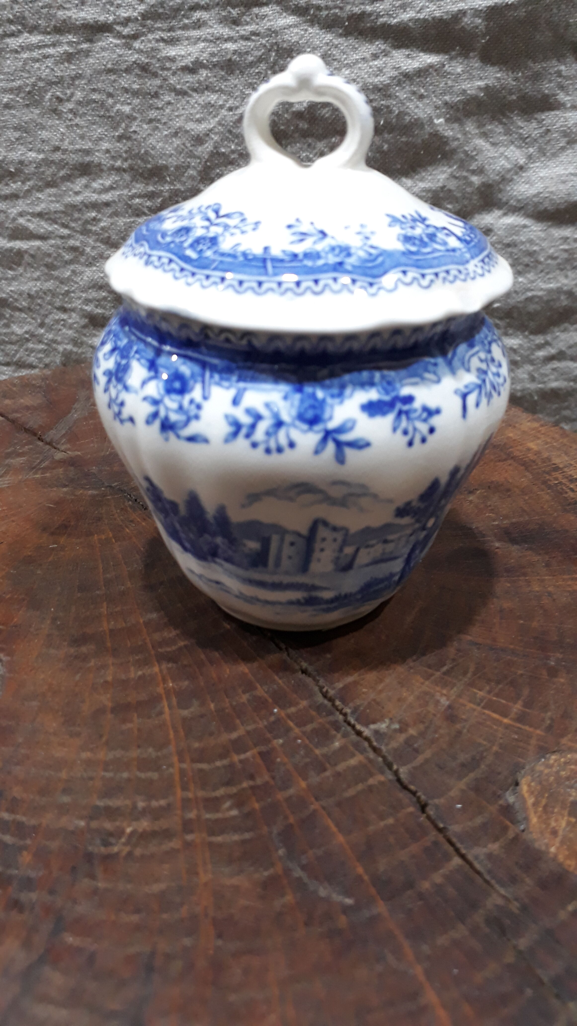 Villeroy and Bock Burgenland porcelain mustard pot