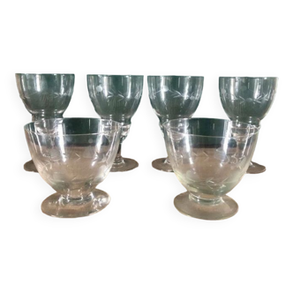 4 wine glasses and 2 antique cherry glasses