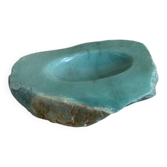 Vide poche ou cendrier en aventurine  Une aventurine est une variété de qua