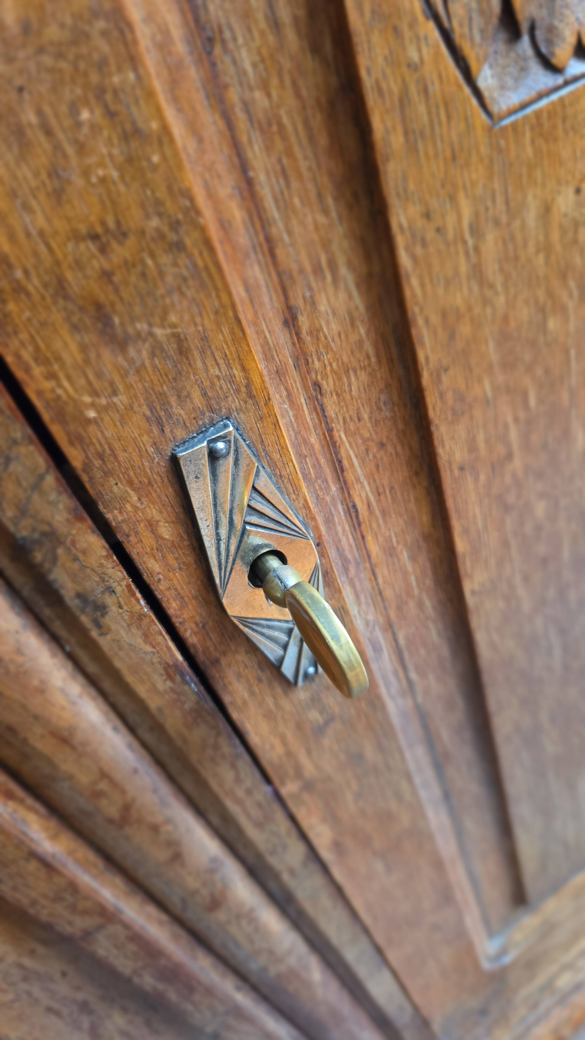 Art Deco marble buffet table