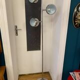 Eyeball floor lamp
