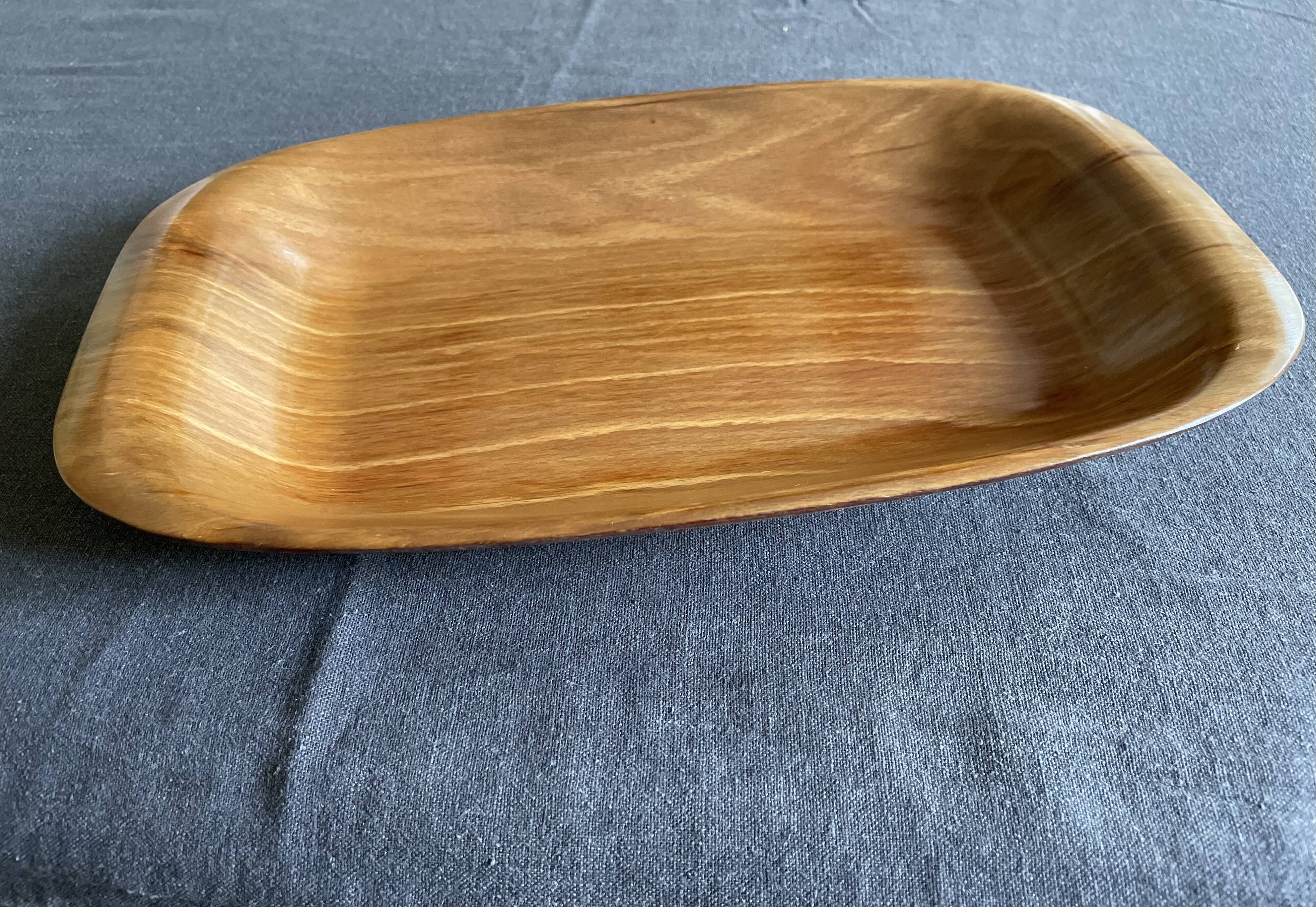 Thermoformed Scandinavian wood dish Gerling Sol Ohligs