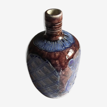 Alsace sandstone vase