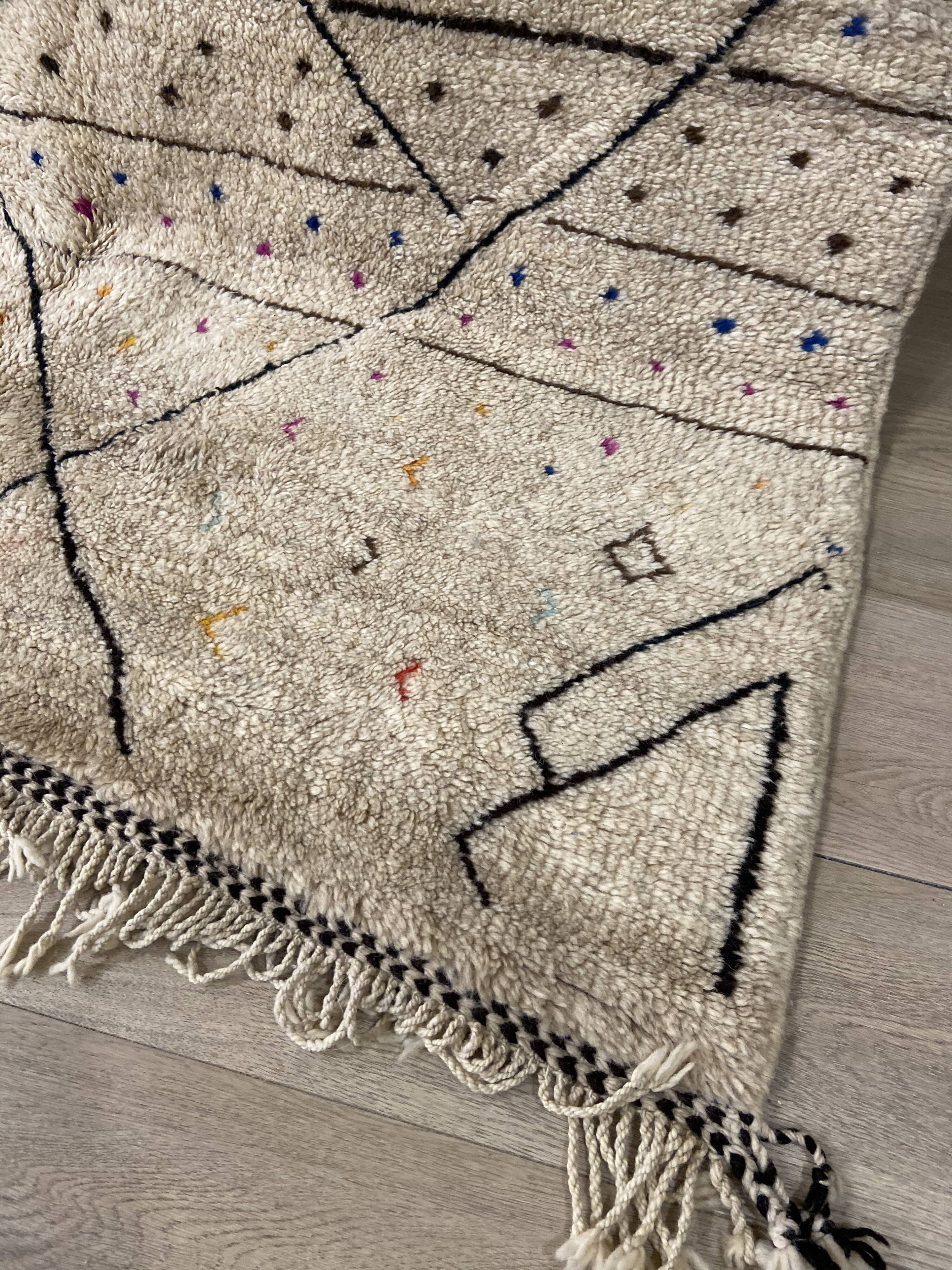 Blessed Berber carpet orArain Chekhmiya