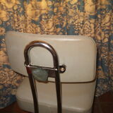 Ronéo-style wheel chair adjustable in height