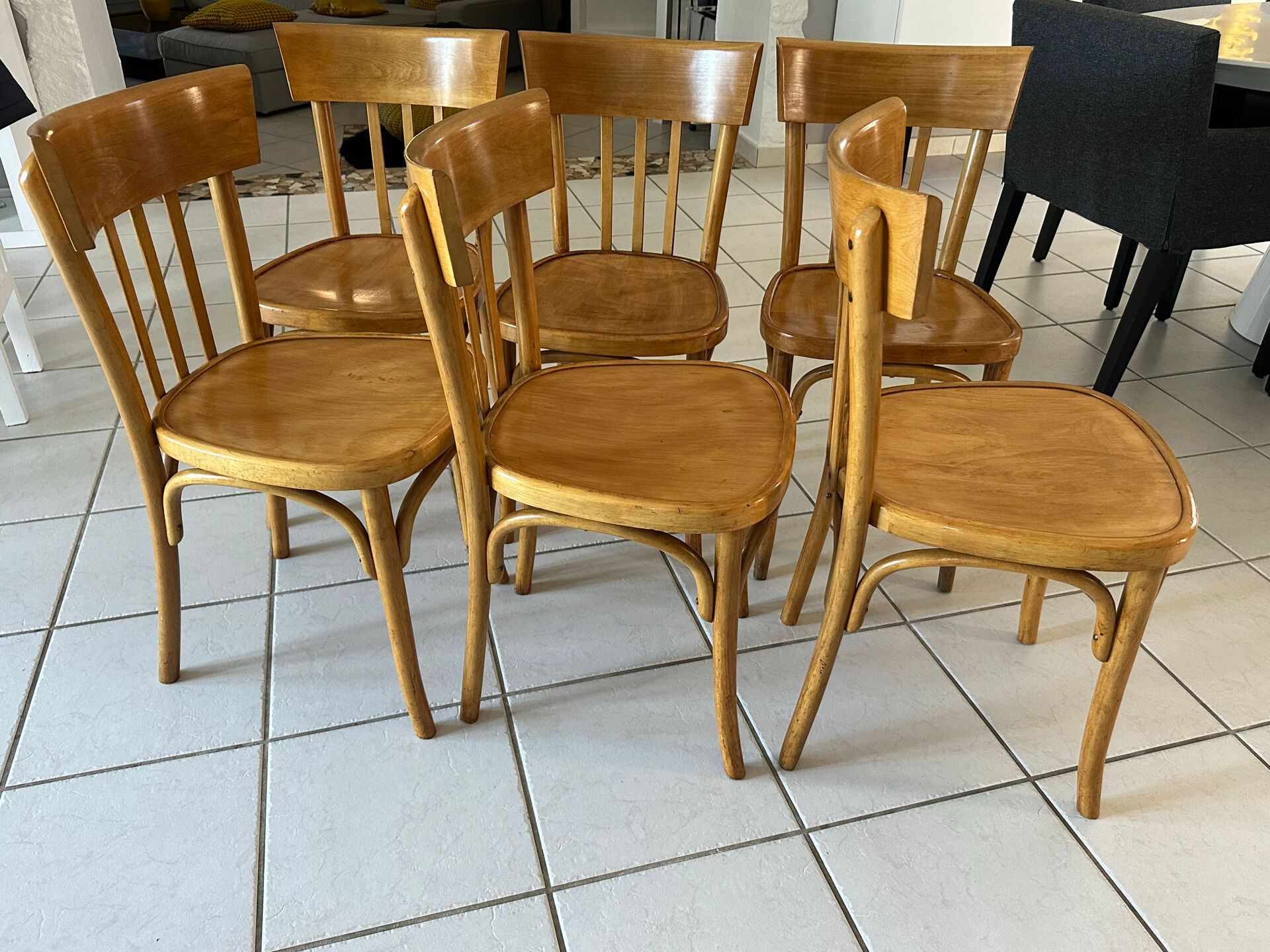Set of 6 vintage SNCF bistro chairs from the 1960s.