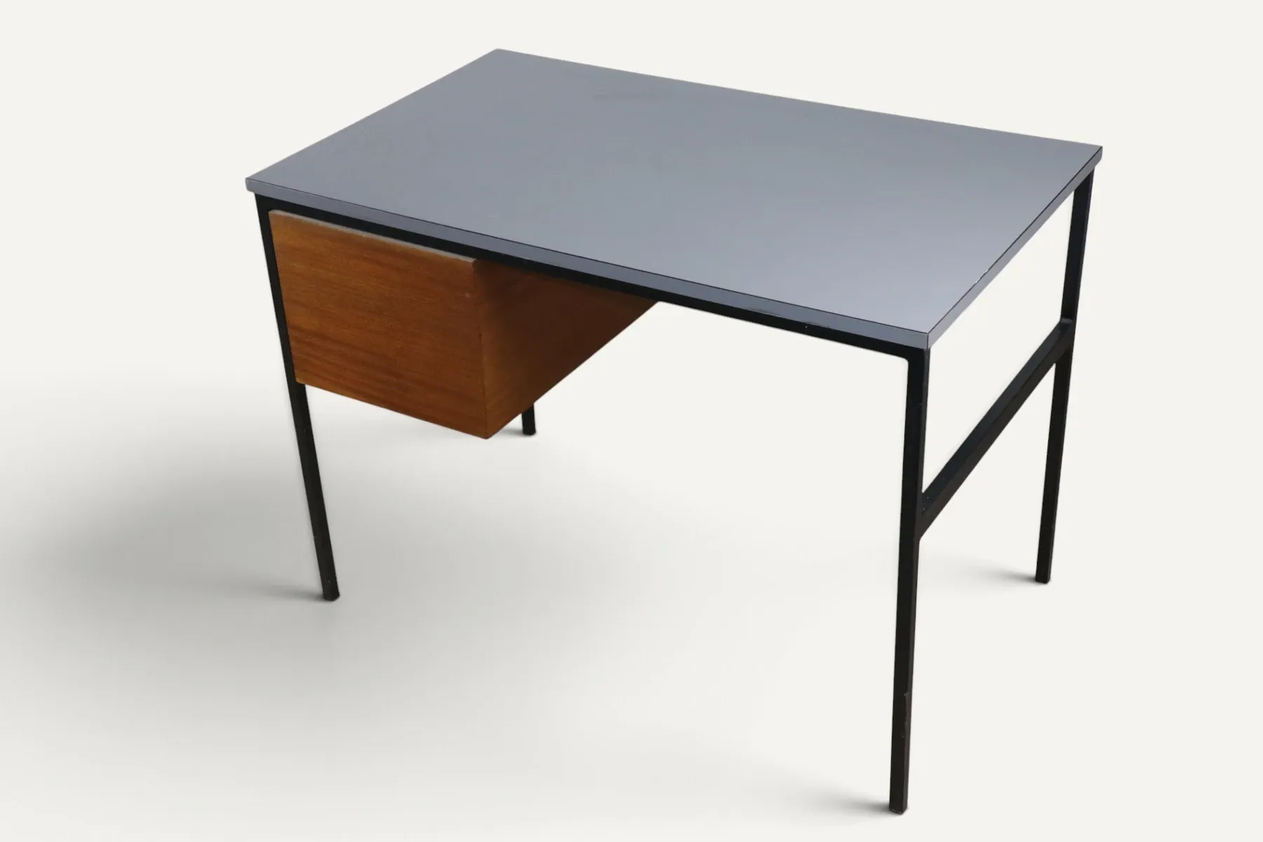 Desk CM217 by Pierre Paulin for Thonet – 1960s