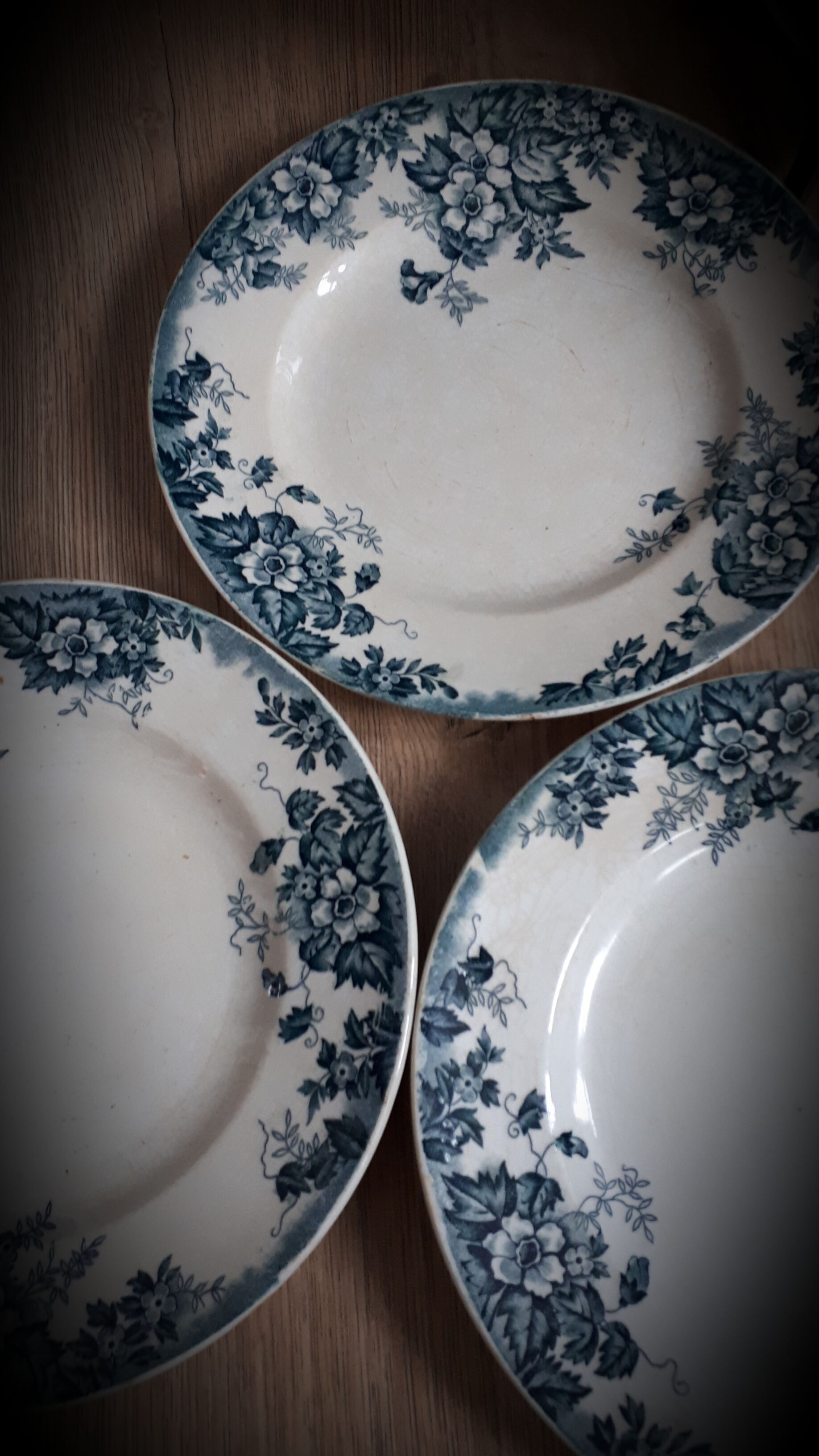 6 Marie Louise flat plates