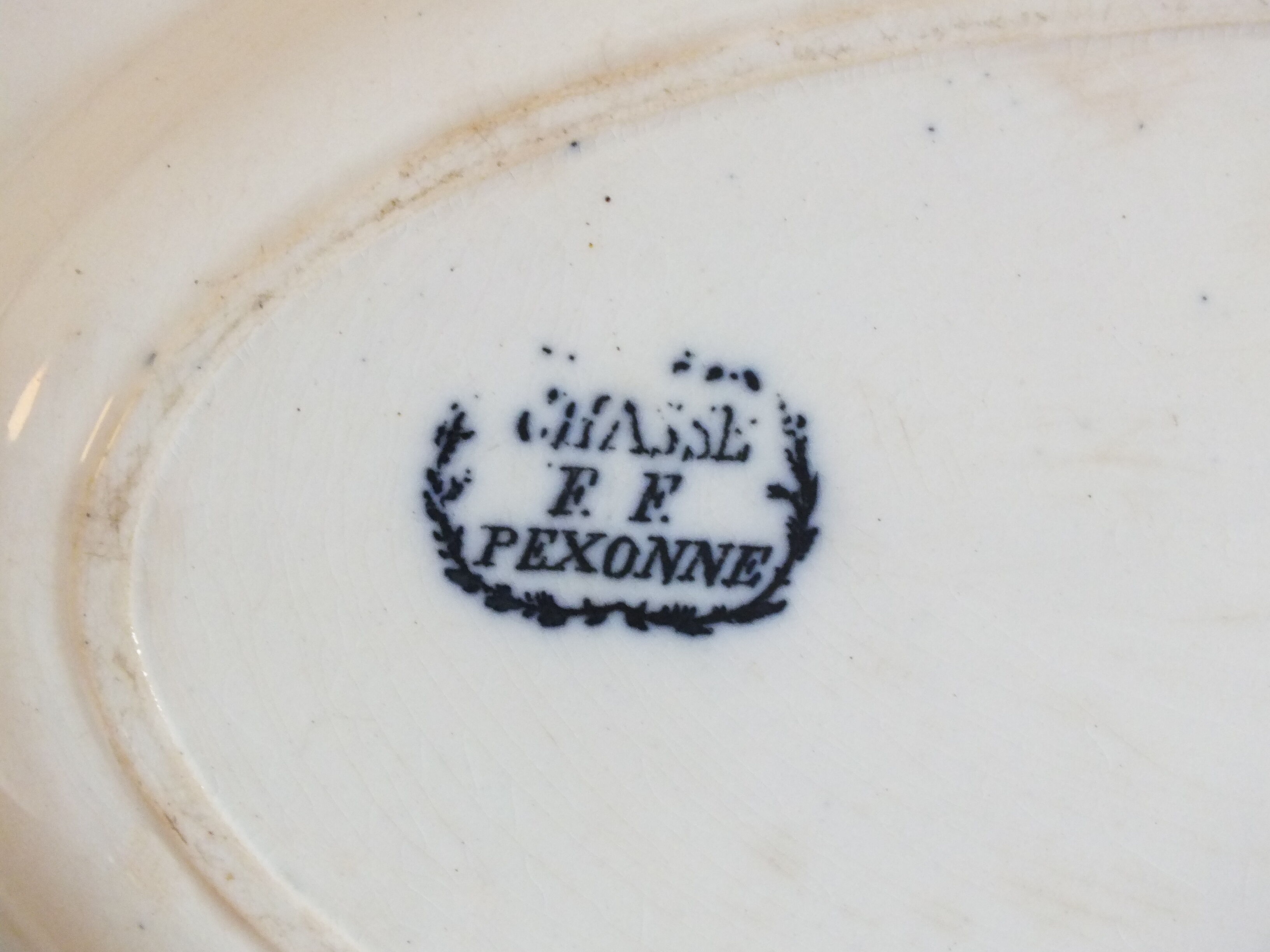 Oval dish Pexonne service Hunting