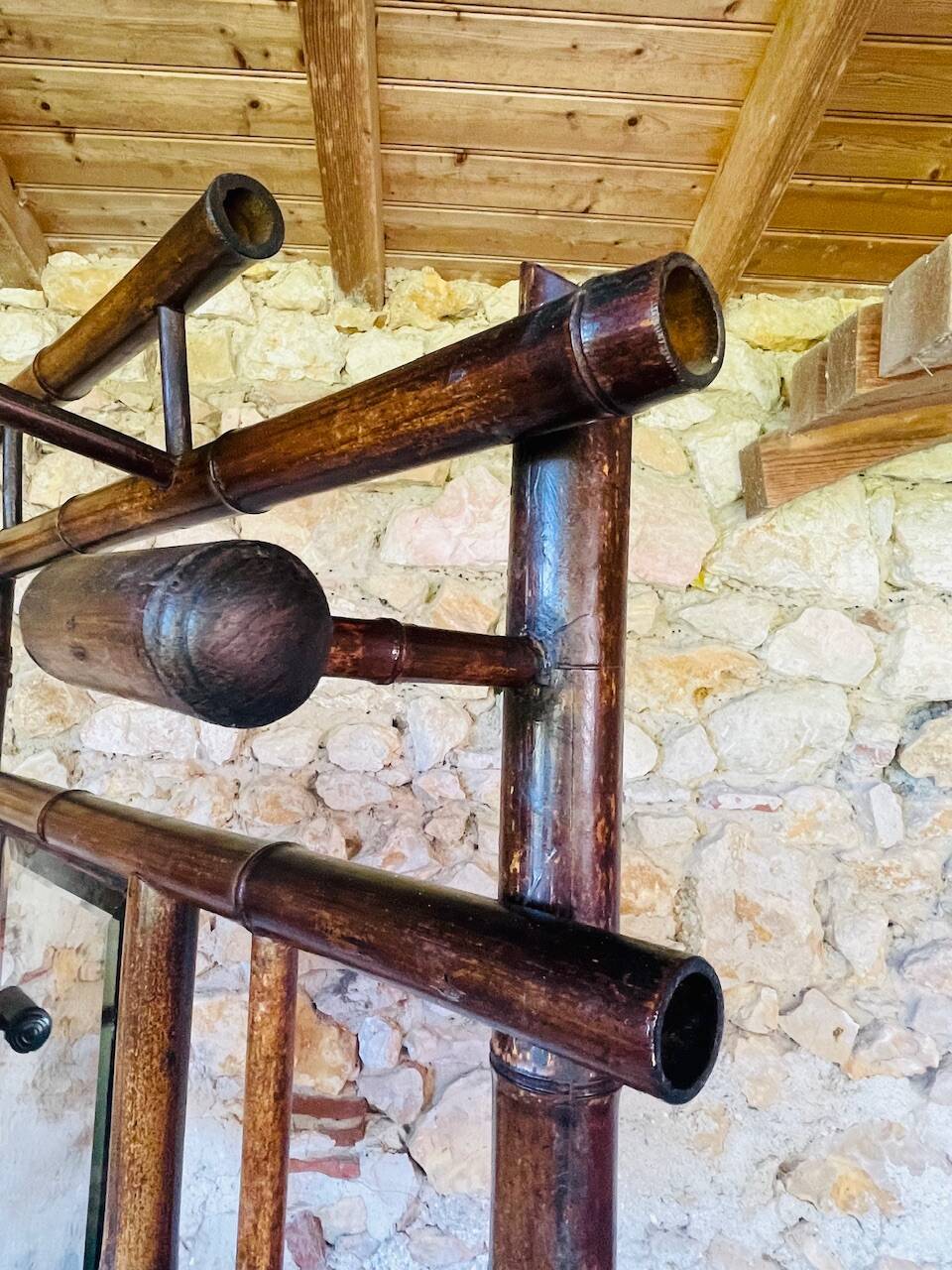 Vestiaire d’entree vintage en bambou avec miroir circa 1920’s