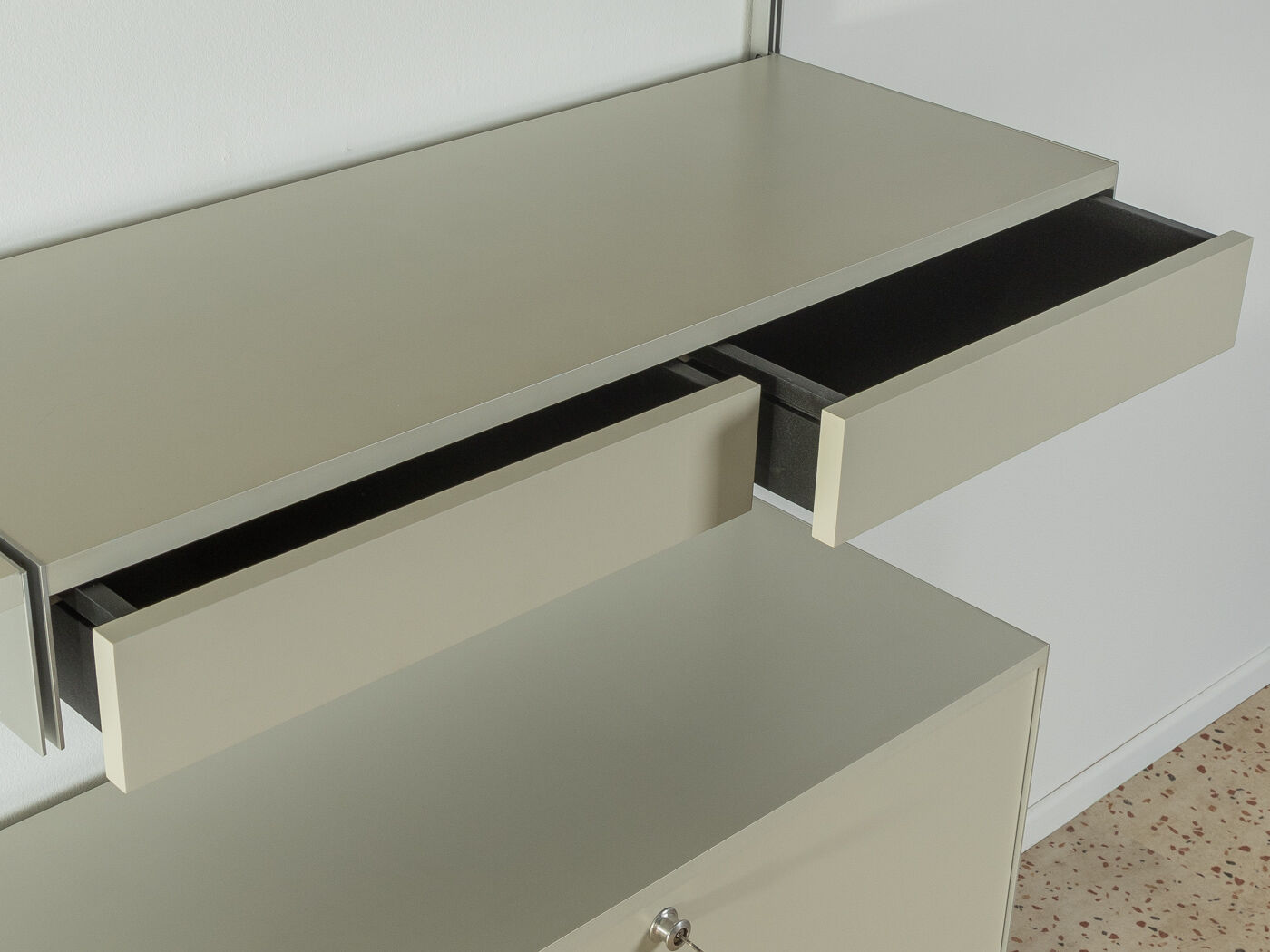 606 Shelving system, Dieter Rams for Vitsœ