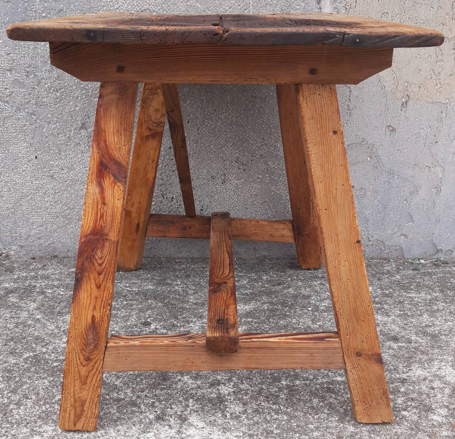 Table d'appoint (ou table basse) à brasero