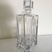 Carafe à whisky en cristal galbé
