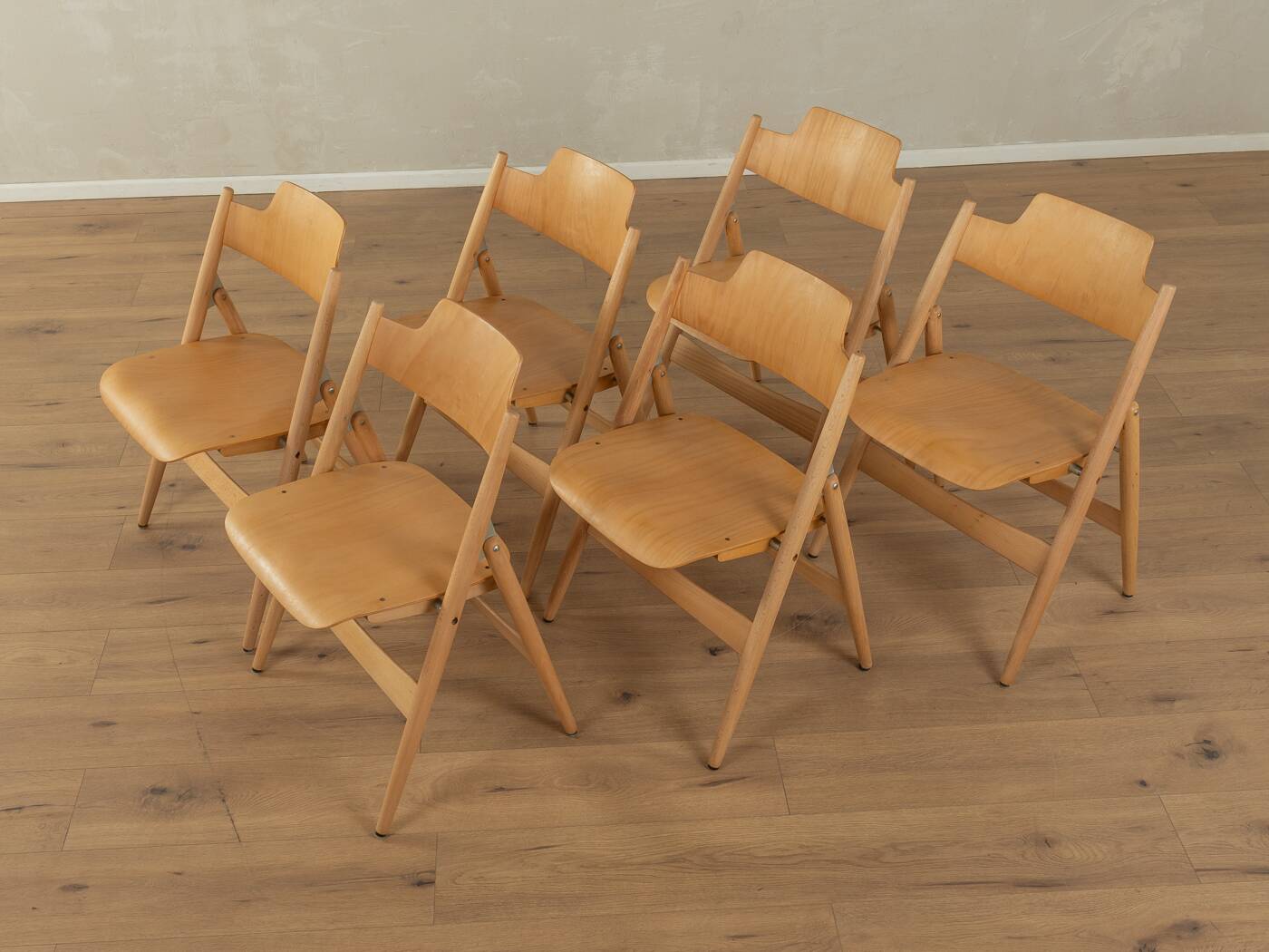 SE 18 chairs, Egon Eiermann