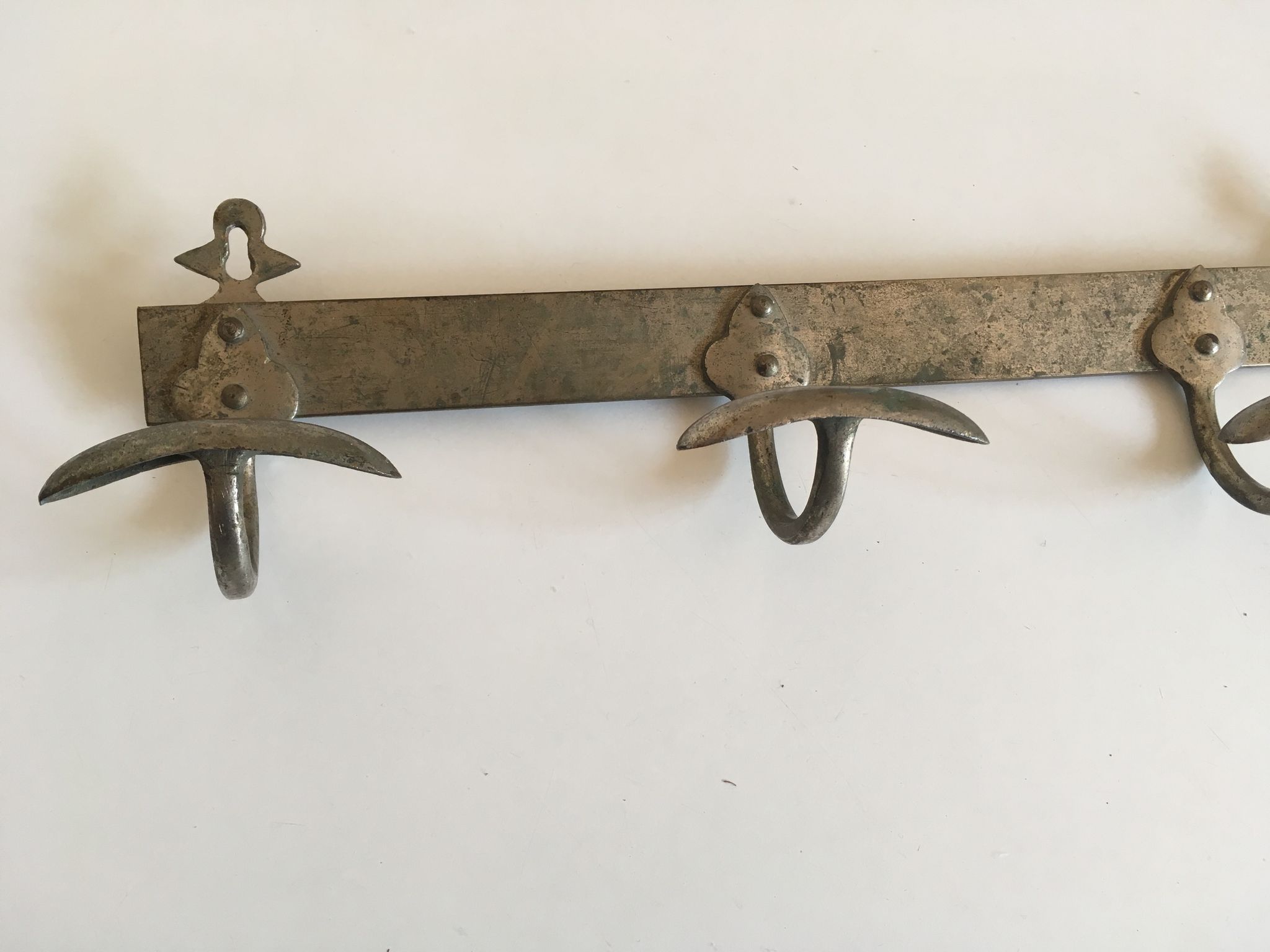 Patère wears hotel coats in nickel metal, early 20th.