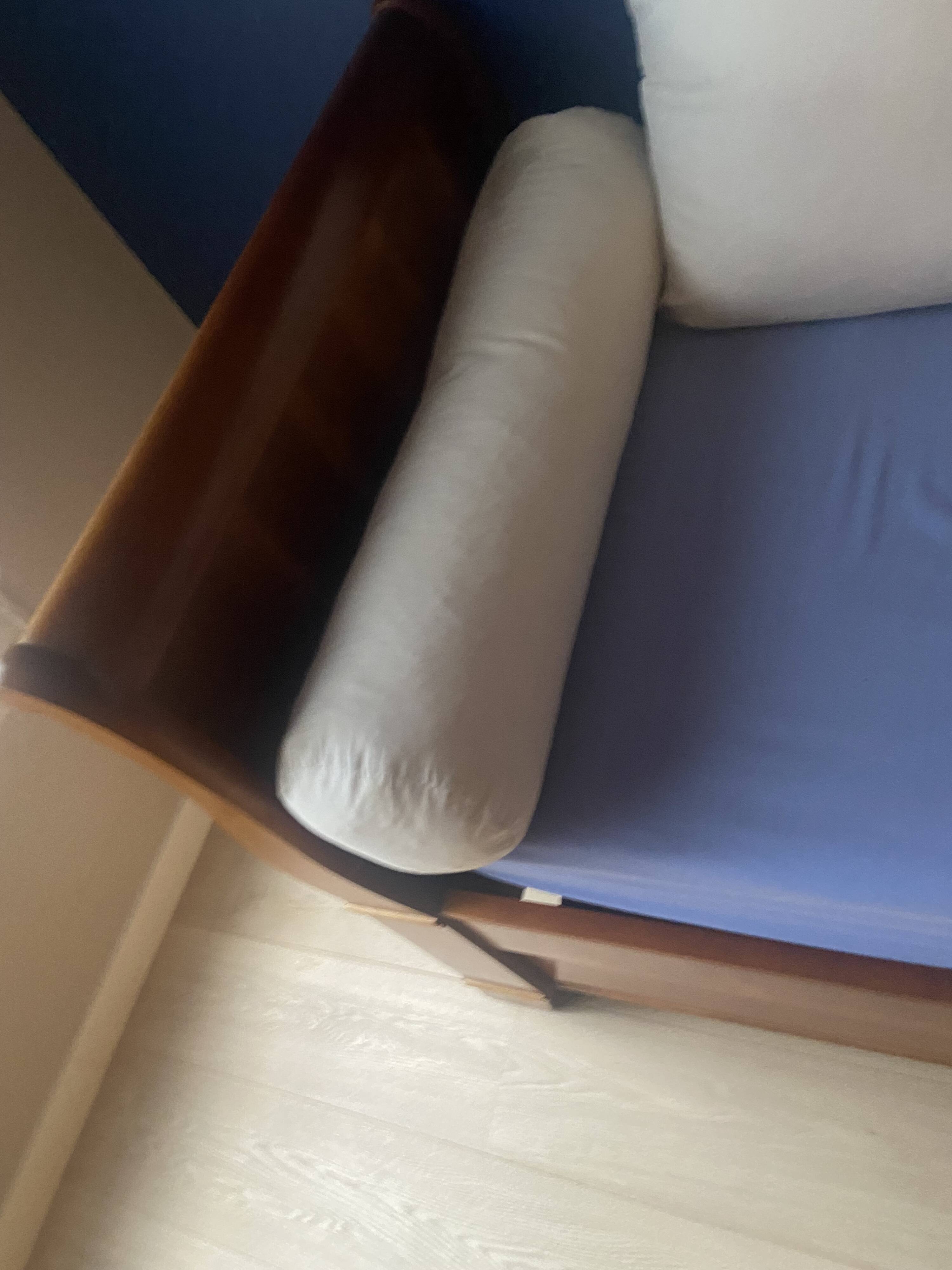 CONVERTIBLE BOAT BED IN PAINTED CHERRY WOOD