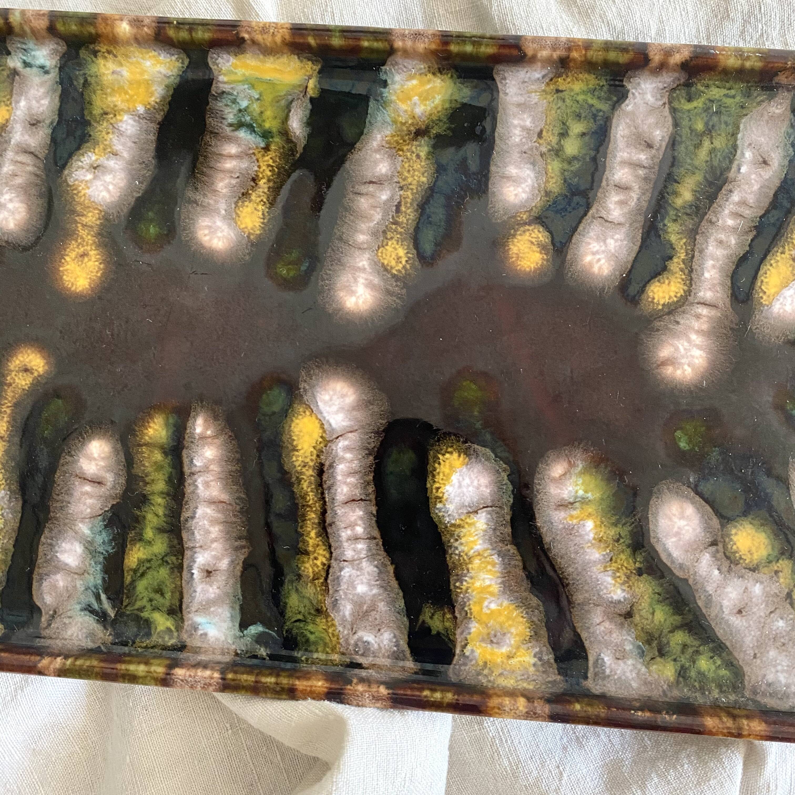 Vintage Saint Jean de Bretagne cake dish