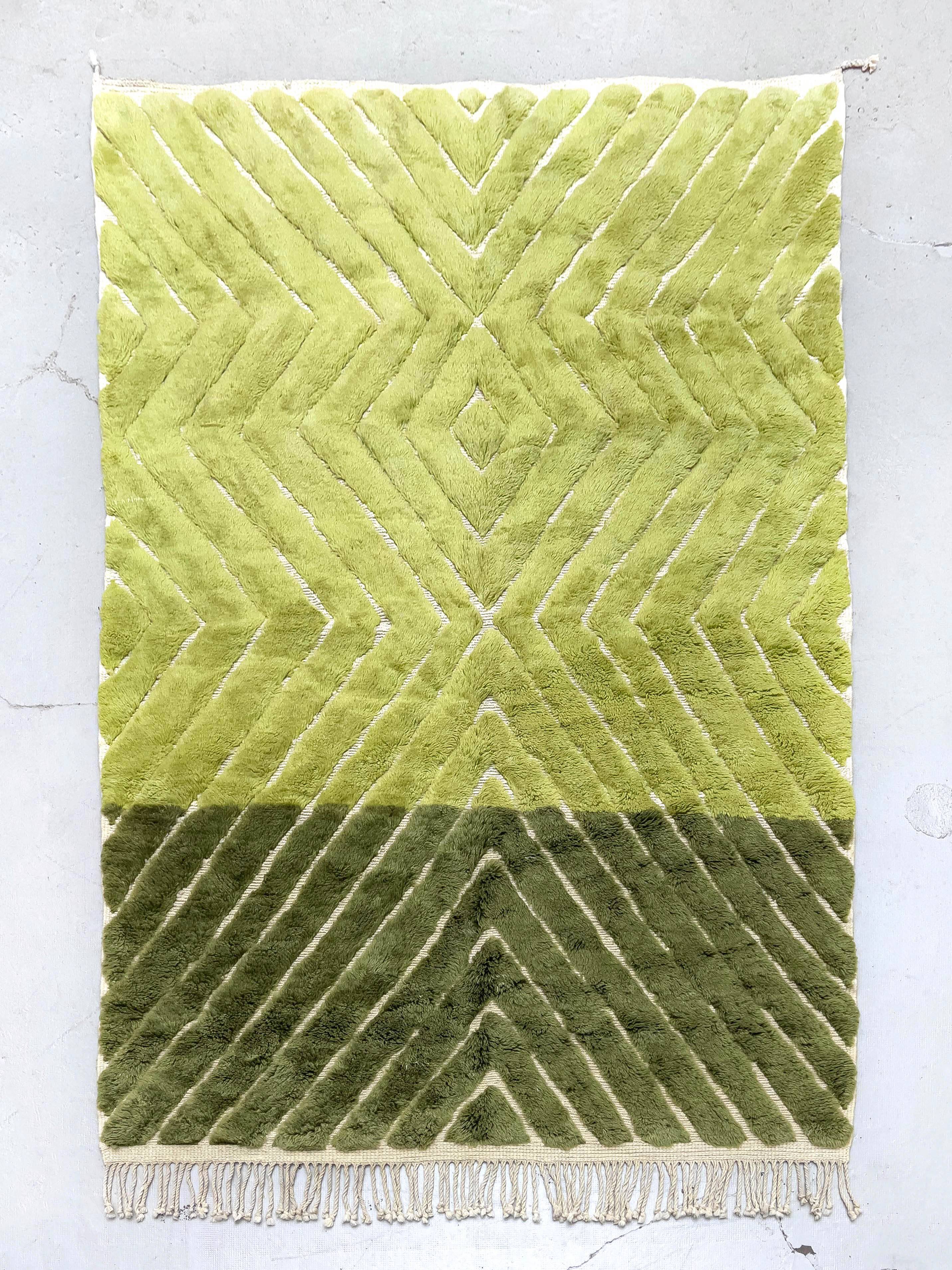 Tapis berbère marocain M'rirt bicolore vert 2,91x2,04m